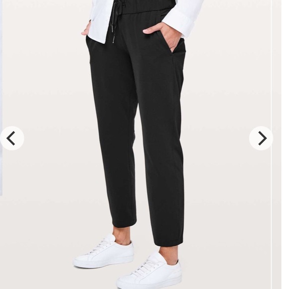 🍋lululemon On the Fly black pant❤️Thin and comfy! - Picture 4 of 16